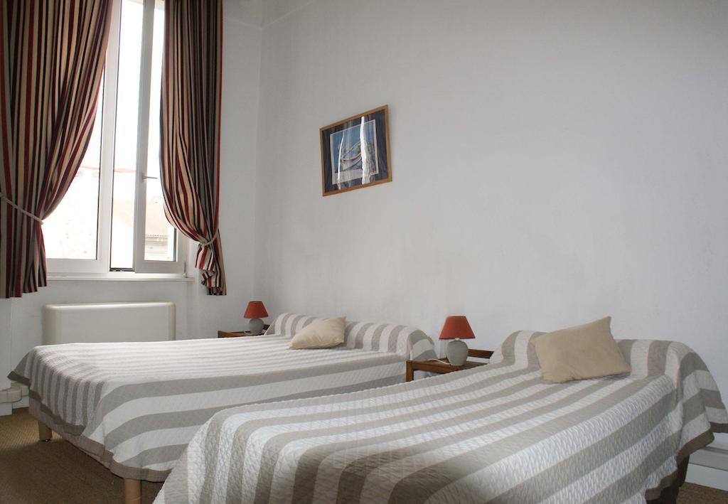 Hotel Jaures Тулон Екстер'єр фото