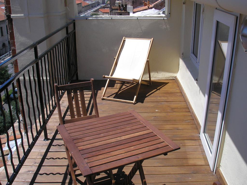Hotel Jaures Тулон Екстер'єр фото